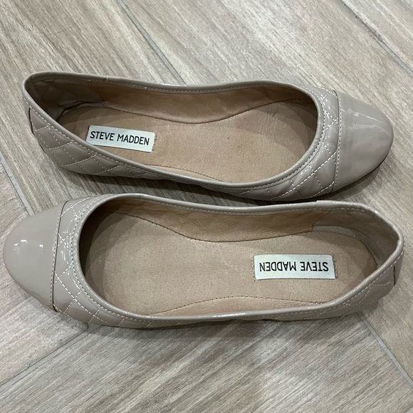 Steve Madden Kradle Ballet Flats - Picture 7 of 9